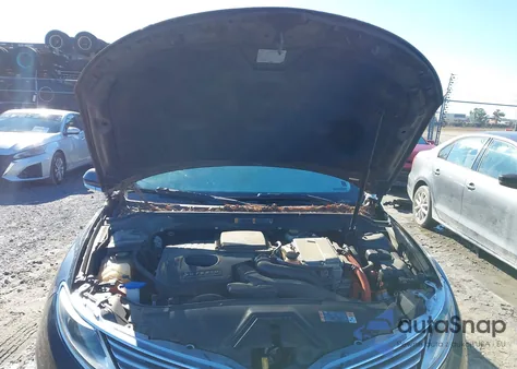 2013 Lincoln Mkz Hybrid z USA, uszkodzony, nr VIN 3LN6L2LU5DR821799